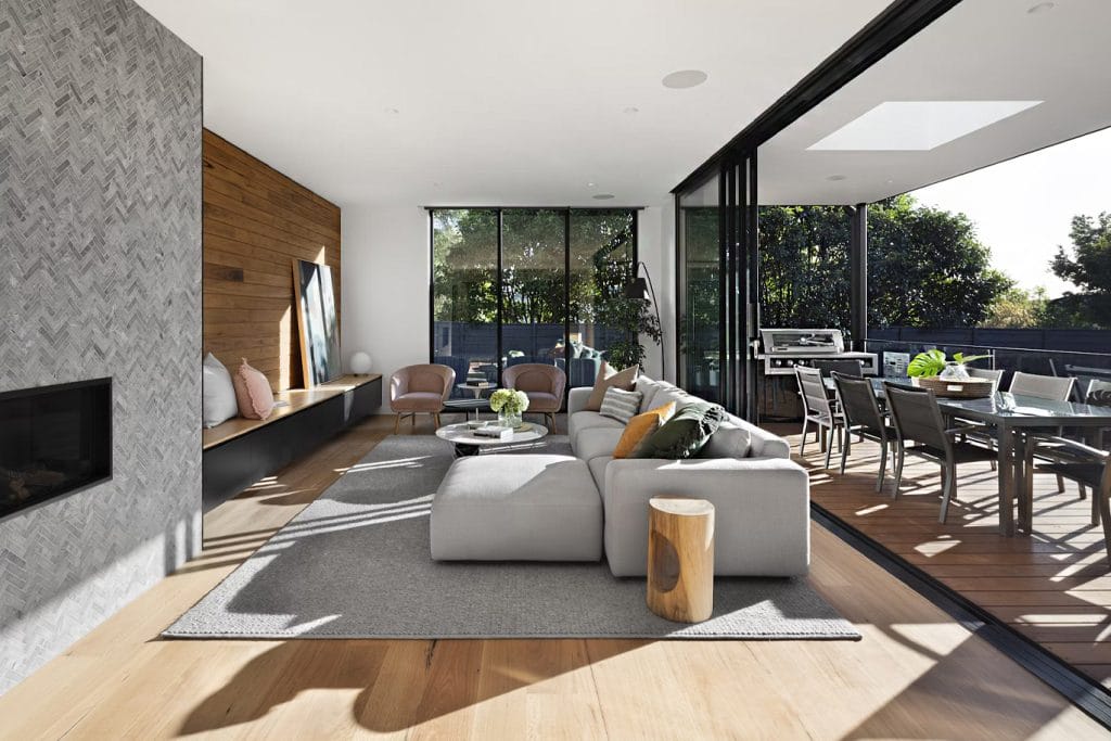 Mid-winter isn’t what it used to be. It’s definitely hotter! And so is the market for prestige property across Sydney’s most sought-after suburbs.